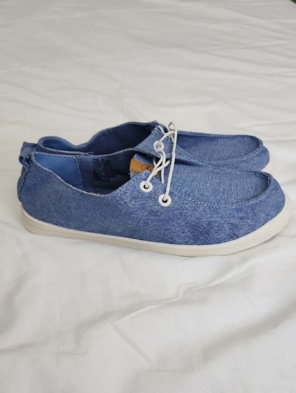 SO Edenn Chambray Blue Moc Toe Slip On Sneakers NWOT Woman's 10 - Picture 8 of 9